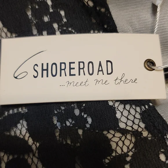 NWT 6 SHORE ROAD Sanctuary Lace Jumpsuit in Black Lace - Picture 9 of 9